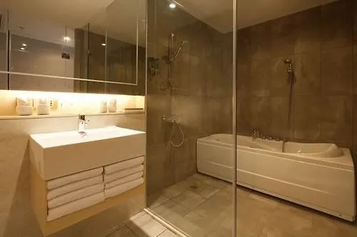 Zhuhai Leisure Hotel 4*,  China